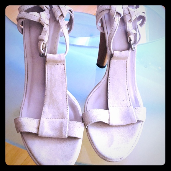 + FREE PAIR |BCBGMaxAzria Suede T-Strap Open toe sandal - Picture 2 of 5